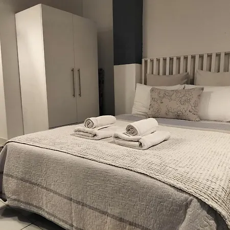 Apartment Isalos - Explore Center By Foot - Close To Helexpo, & Hospital *