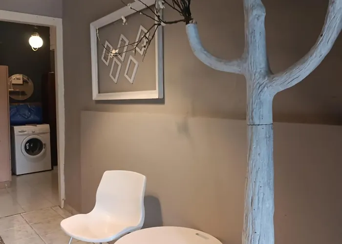 شقة Isalos Urban Oasis Thessaloniki - Explore The Center On Foot - Near To Helexpo & University - Easy Parking سالونيك