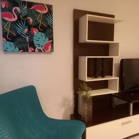 Apartment Isalos - Explore Center By Foot - Close To Helexpo, & Hospital